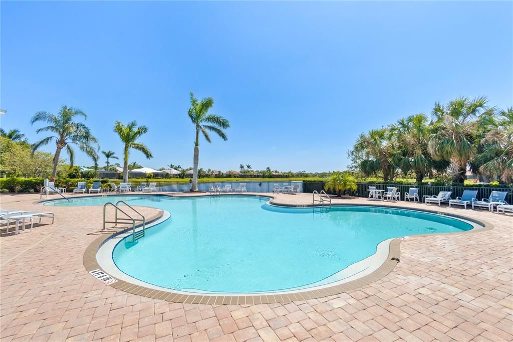For Sale: $325,000 (3 beds, 2 baths, 1654 Square Feet)