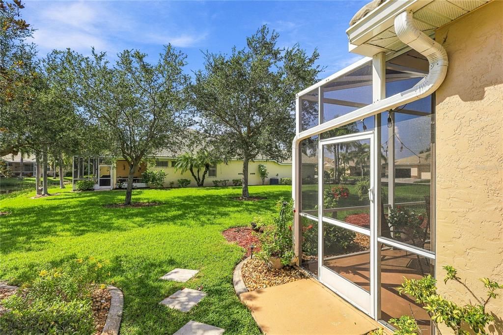For Sale: $325,000 (3 beds, 2 baths, 1654 Square Feet)