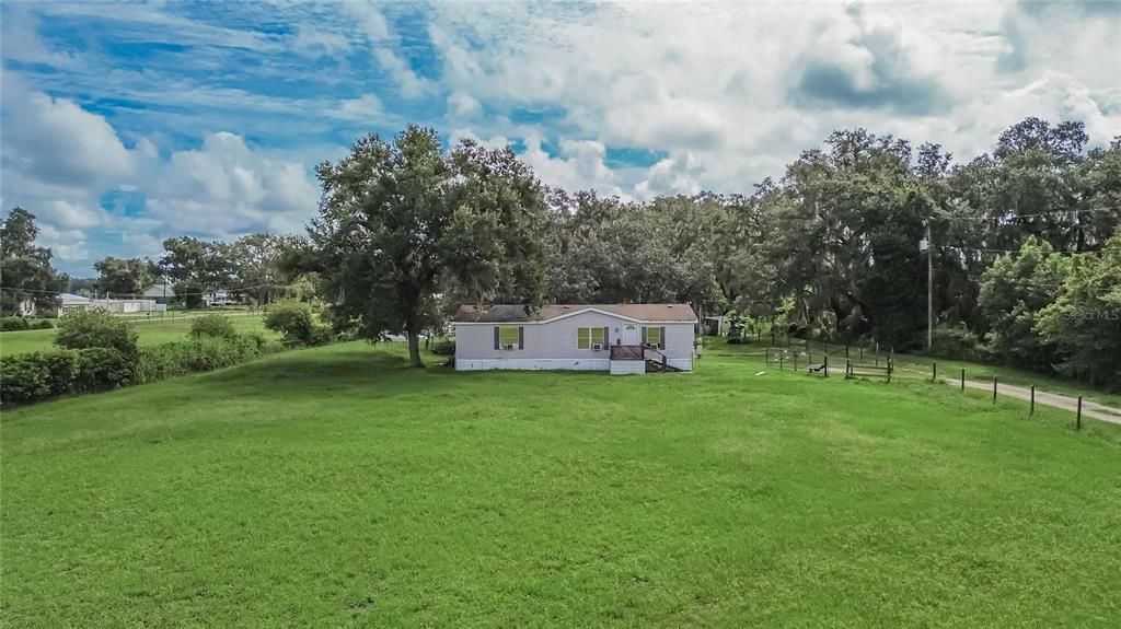 En Venta: $249,000 (3 camas, 2 baños, 1296 Pies cuadrados)