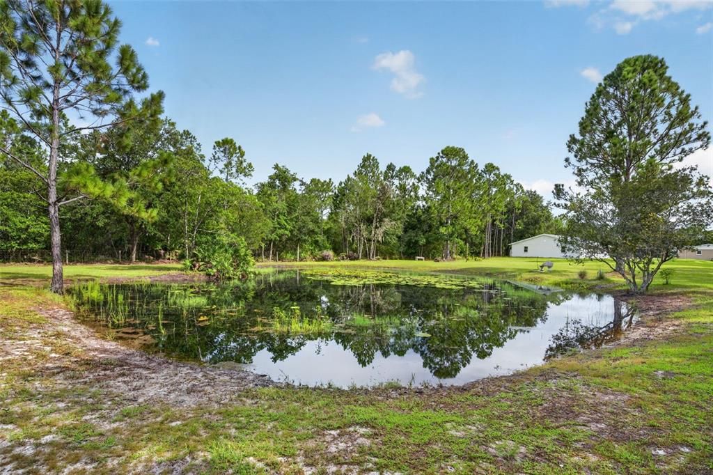 En Venta: $699,000 (5 camas, 2 baños, 2498 Pies cuadrados)