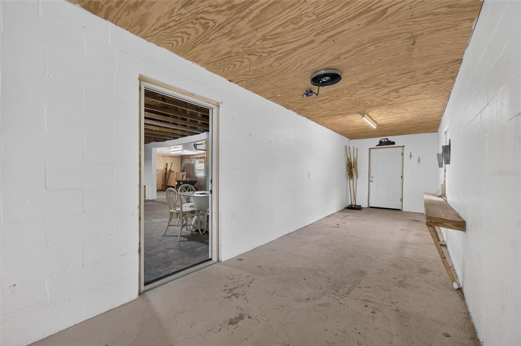 En Venta: $699,000 (5 camas, 2 baños, 2498 Pies cuadrados)