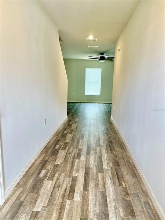 В аренду: $1,995 (3 спален, 2 ванн, 1660 Квадратных фут)