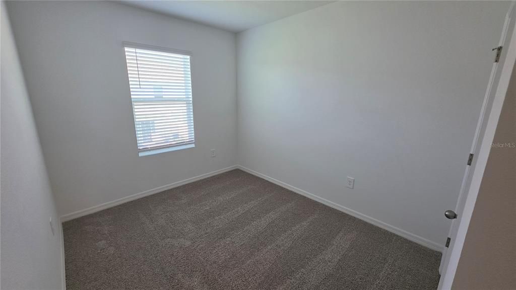 For Rent: $2,195 (3 beds, 2 baths, 1463 Square Feet)