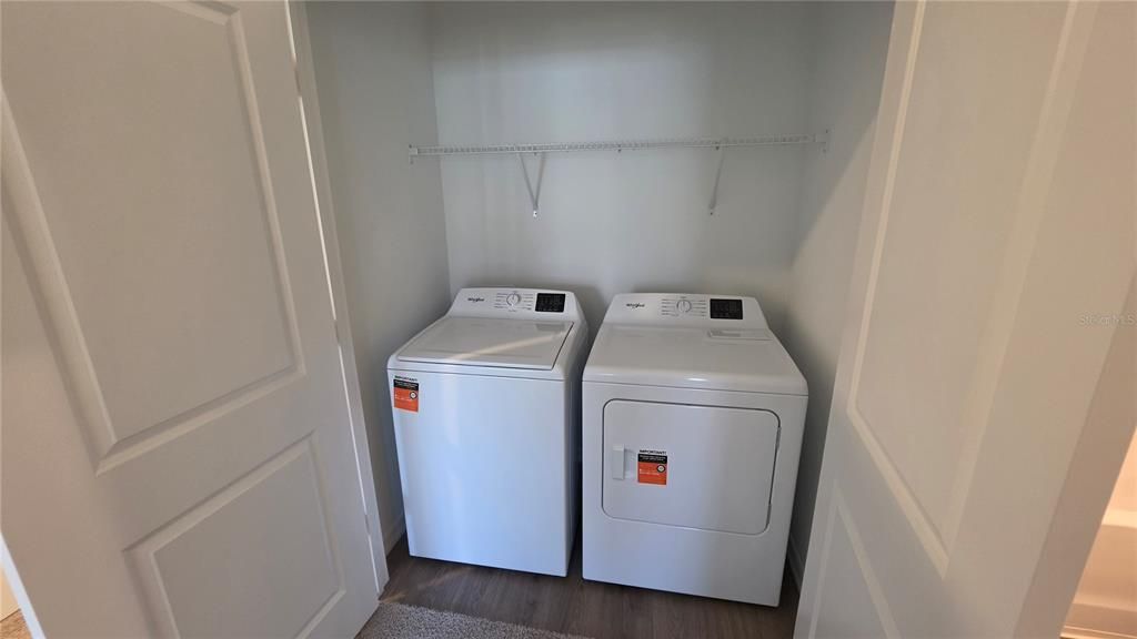 For Rent: $2,195 (3 beds, 2 baths, 1463 Square Feet)
