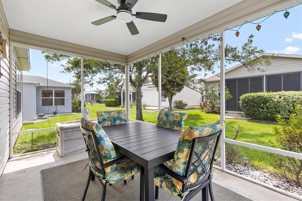 For Sale: $298,888 (3 beds, 2 baths, 1224 Square Feet)
