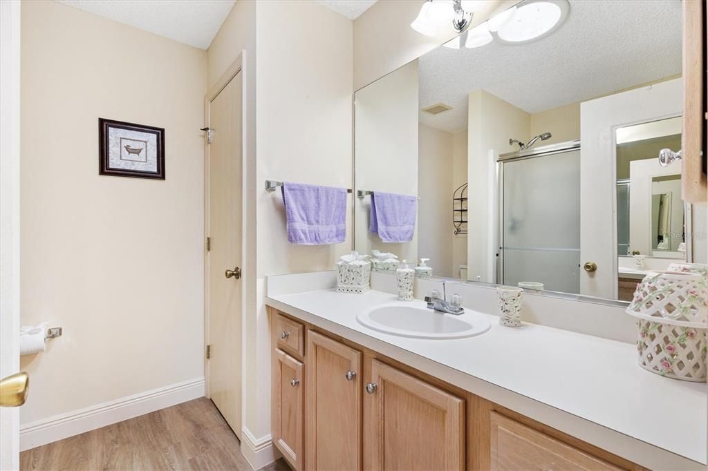 For Sale: $298,888 (3 beds, 2 baths, 1224 Square Feet)