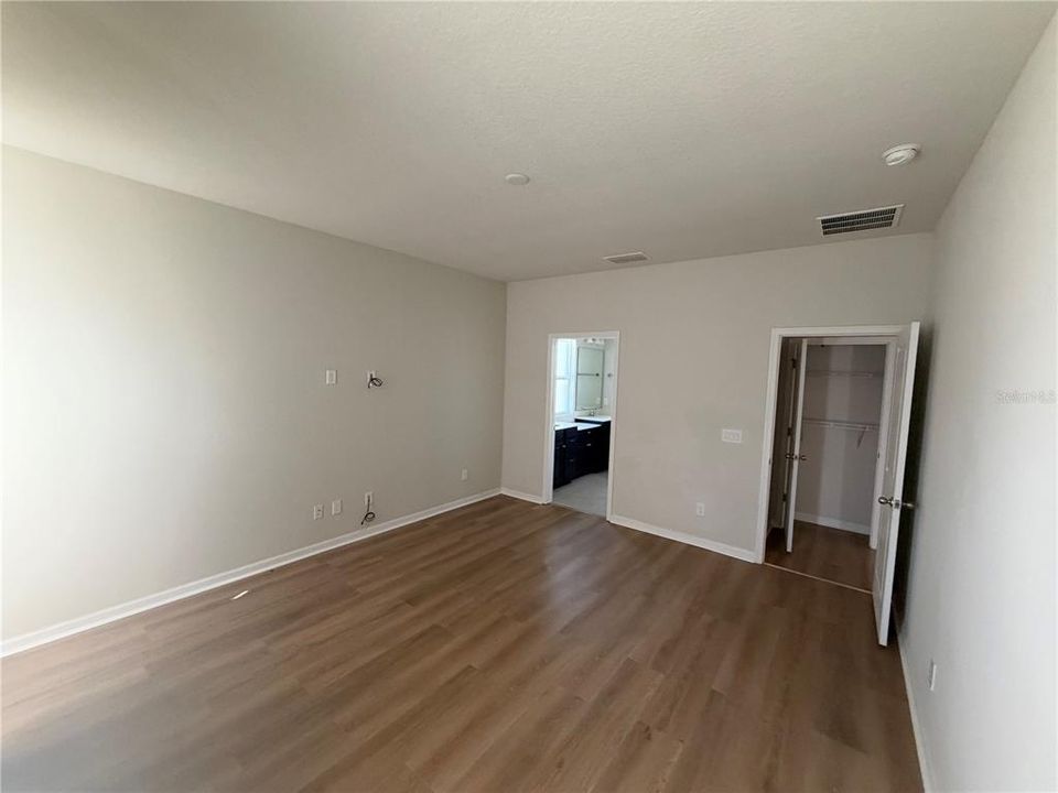 В аренду: $2,600 (4 спален, 2 ванн, 2009 Квадратных фут)