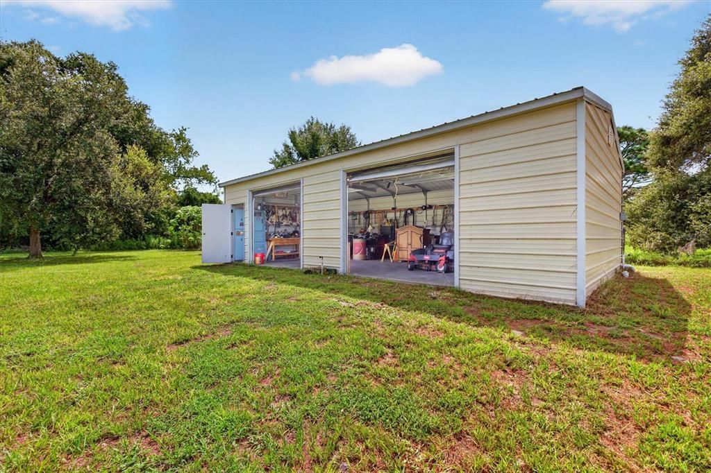 En Venta: $599,900 (3 camas, 3 baños, 2509 Pies cuadrados)