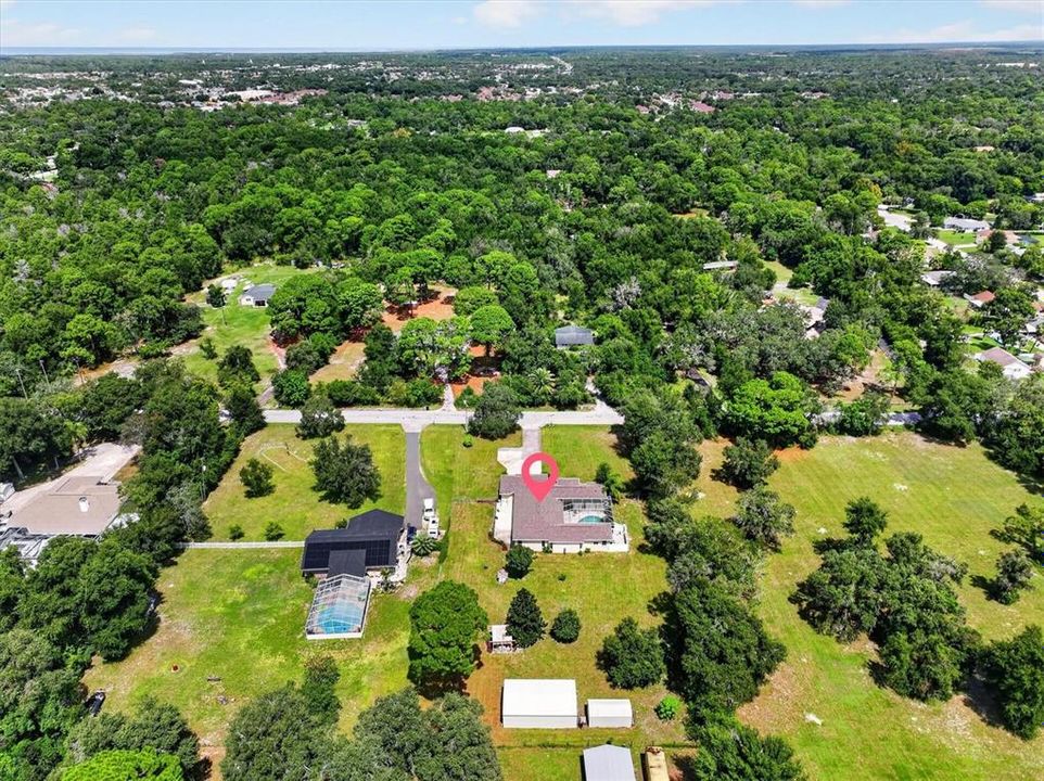 En Venta: $599,900 (3 camas, 3 baños, 2509 Pies cuadrados)