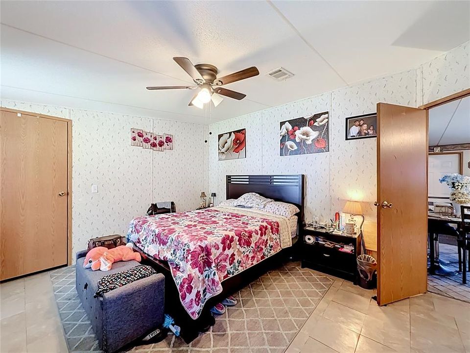 En Venta: $184,900 (3 camas, 2 baños, 1188 Pies cuadrados)