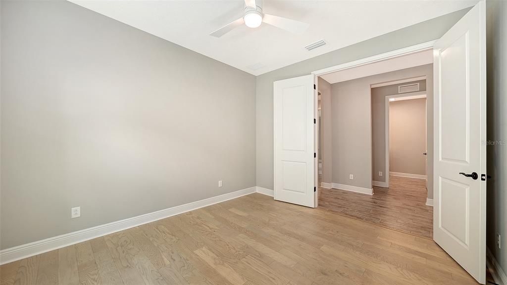 For Sale: $928,000 (4 beds, 4 baths, 3019 Square Feet)