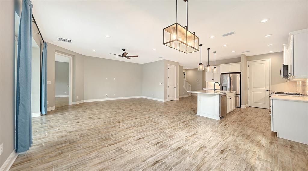 For Sale: $928,000 (4 beds, 4 baths, 3019 Square Feet)