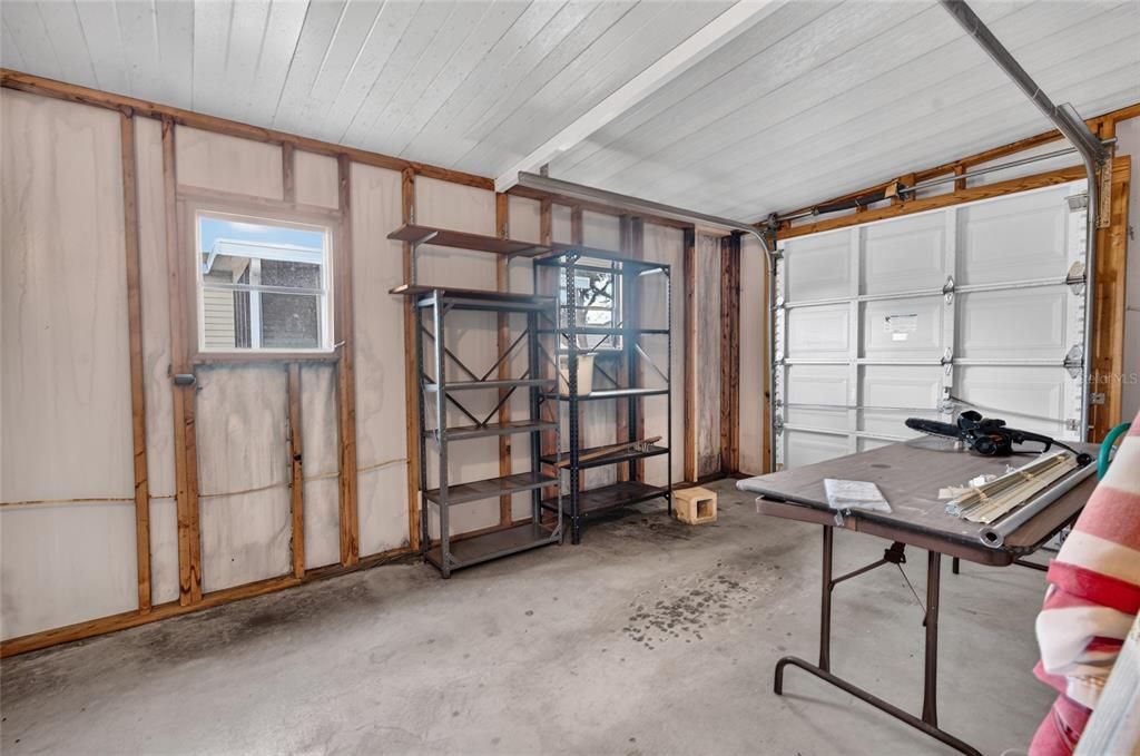 For Sale: $174,900 (2 beds, 2 baths, 1436 Square Feet)