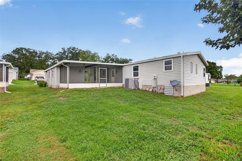 For Sale: $174,900 (2 beds, 2 baths, 1436 Square Feet)
