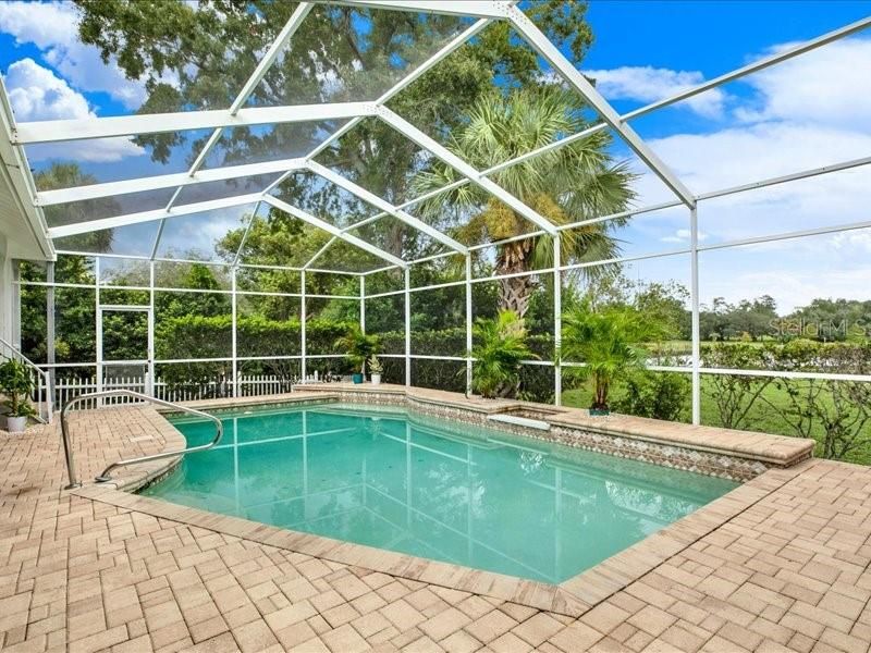 En Venta: $509,900 (4 camas, 2 baños, 2346 Pies cuadrados)