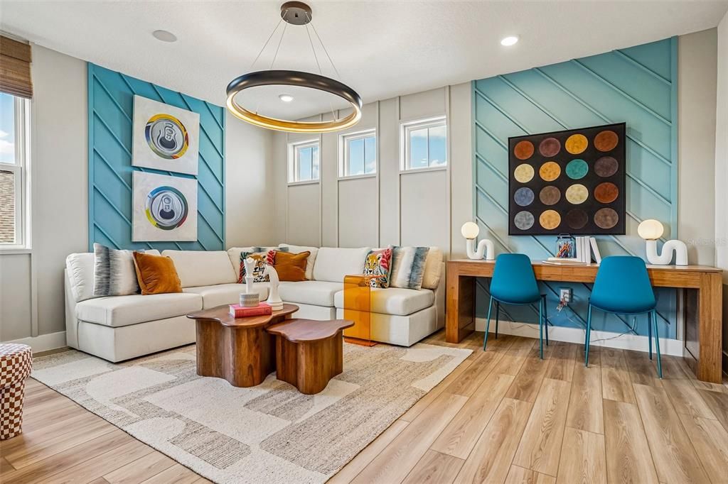 Active With Contract: $574,990 (3 beds, 2 baths, 2505 Square Feet)