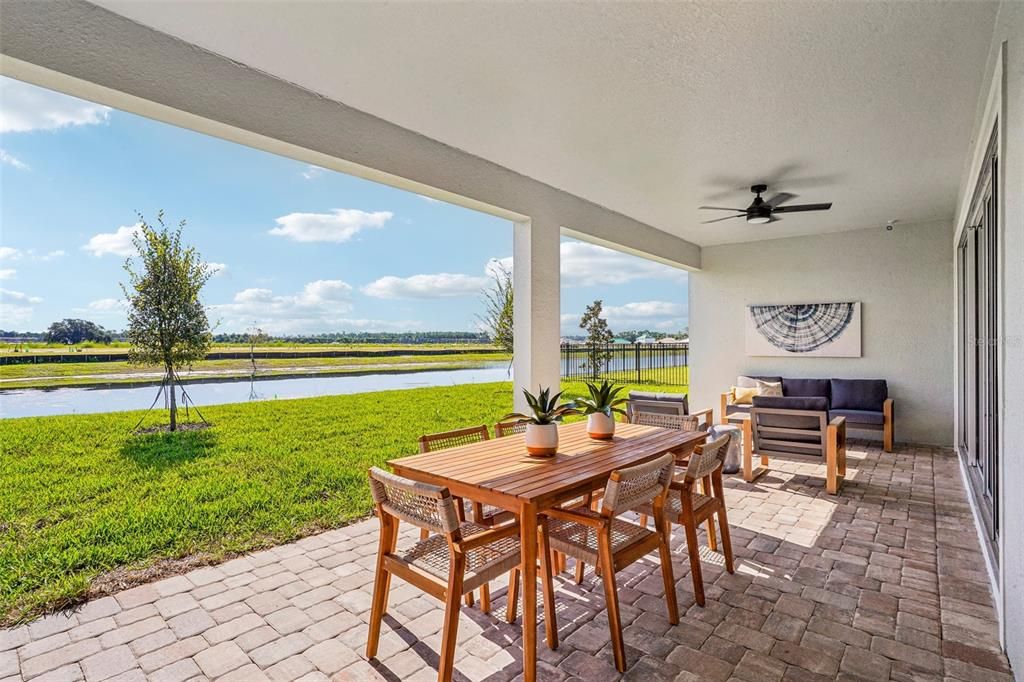 Active With Contract: $574,990 (3 beds, 2 baths, 2505 Square Feet)