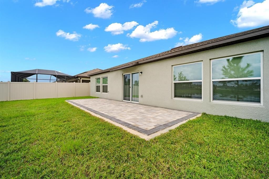 En Venta: $449,900 (4 camas, 3 baños, 2557 Pies cuadrados)