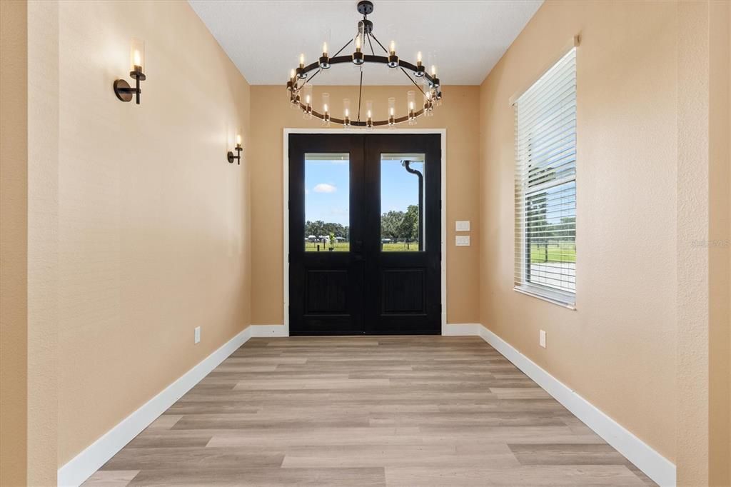 For Sale: $824,900 (4 beds, 3 baths, 2678 Square Feet)