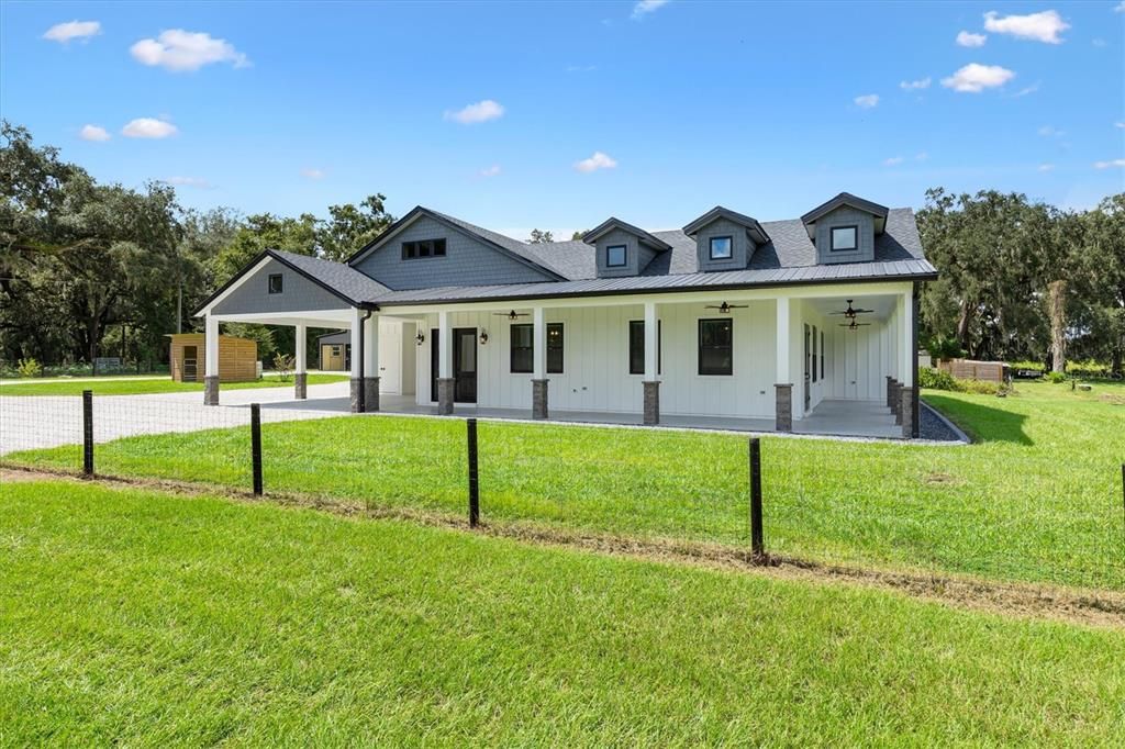 For Sale: $824,900 (4 beds, 3 baths, 2678 Square Feet)