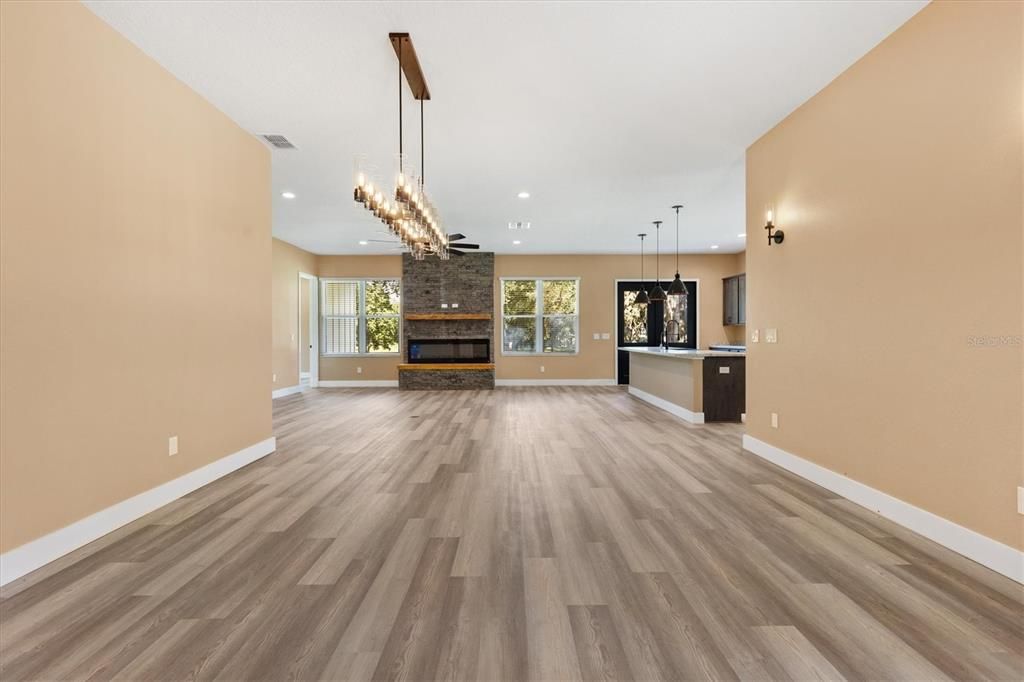 For Sale: $824,900 (4 beds, 3 baths, 2678 Square Feet)