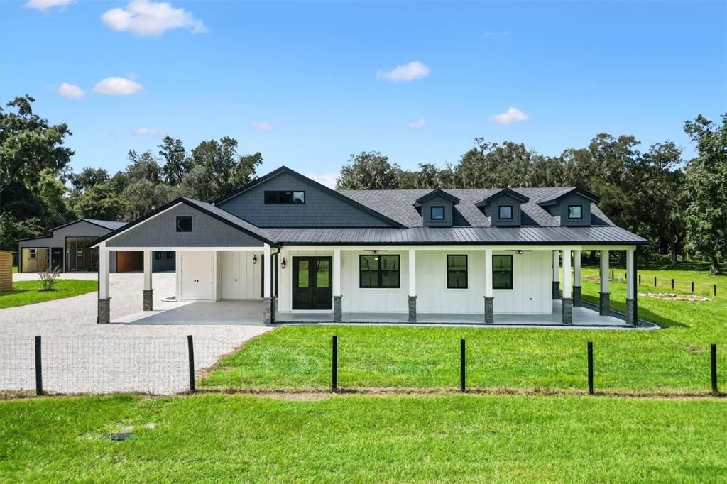 For Sale: $824,900 (4 beds, 3 baths, 2678 Square Feet)
