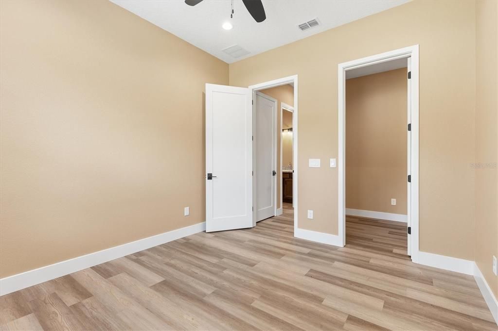 For Sale: $824,900 (4 beds, 3 baths, 2678 Square Feet)