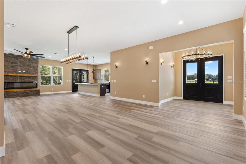 For Sale: $824,900 (4 beds, 3 baths, 2678 Square Feet)