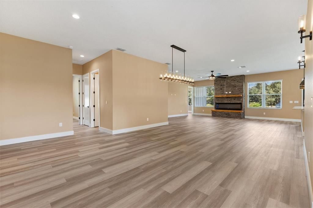 For Sale: $824,900 (4 beds, 3 baths, 2678 Square Feet)