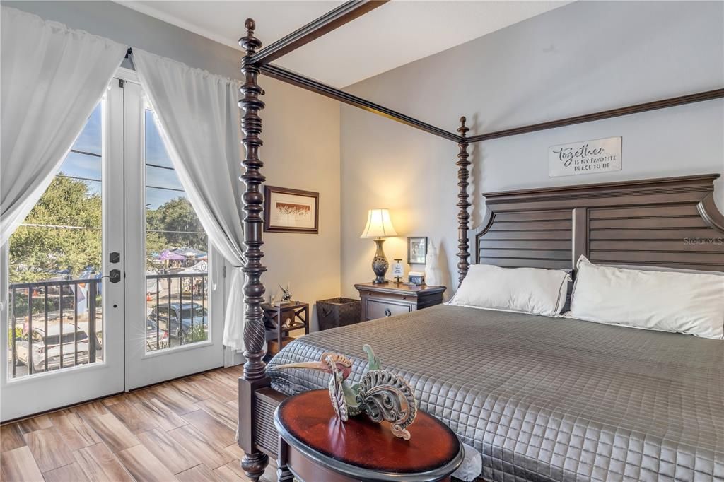 En Venta: $1,990,000 (2 camas, 4 baños, 4104 Pies cuadrados)