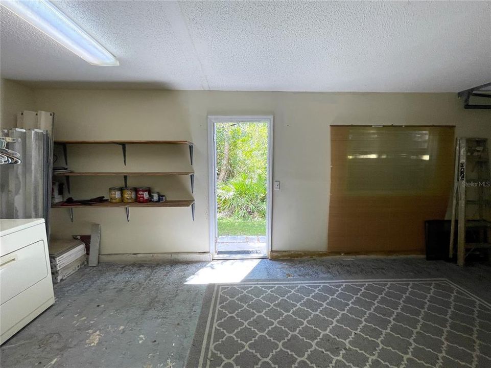 На продажу: $214,900 (3 спален, 2 ванн, 952 Квадратных фут)