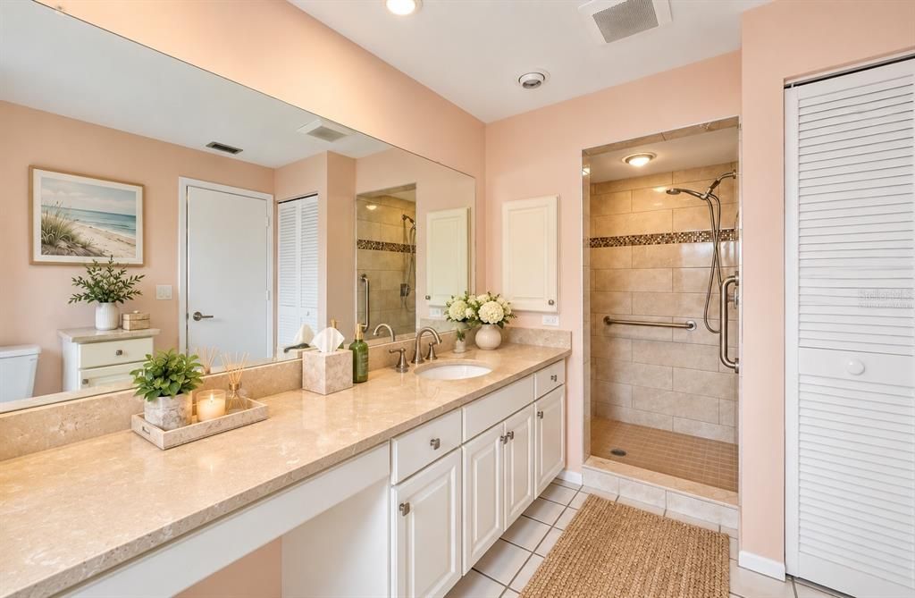 For Sale: $455,000 (3 beds, 2 baths, 2128 Square Feet)