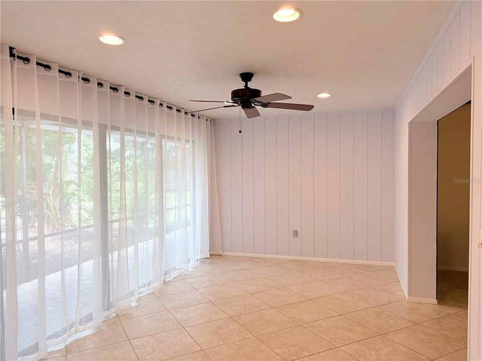 For Sale: $455,000 (3 beds, 2 baths, 2128 Square Feet)