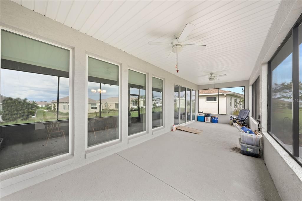 En Venta: $439,900 (3 camas, 2 baños, 2599 Pies cuadrados)