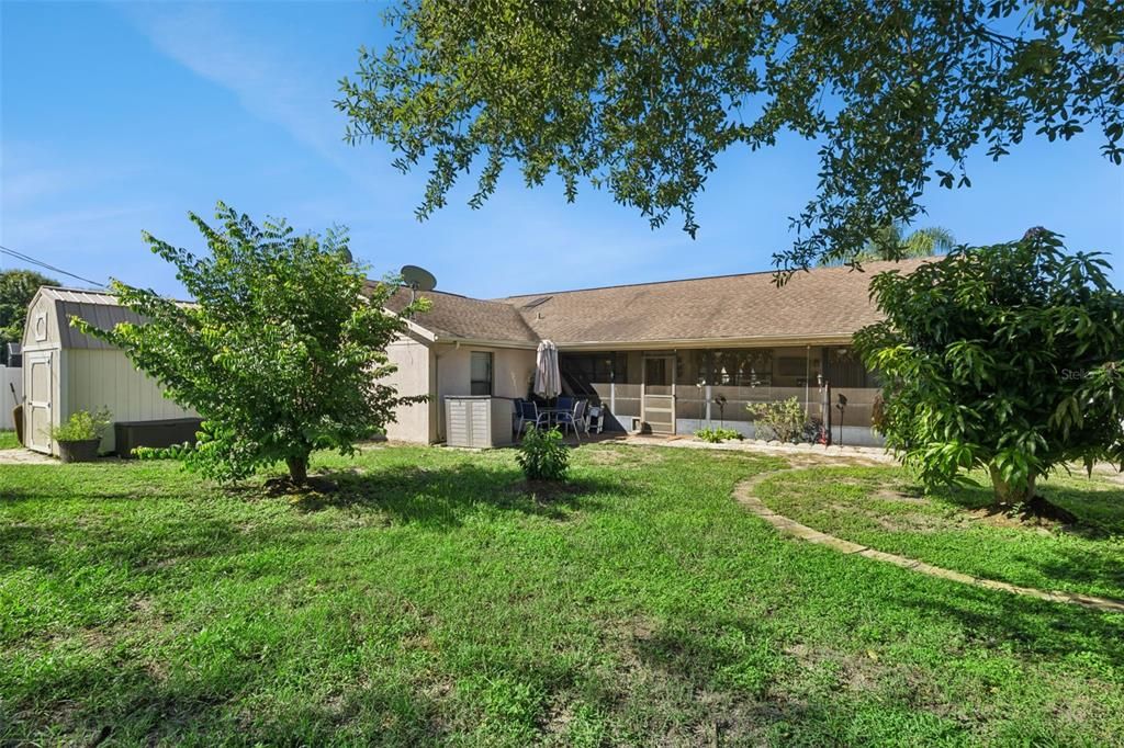 For Sale: $370,000 (4 beds, 2 baths, 2142 Square Feet)