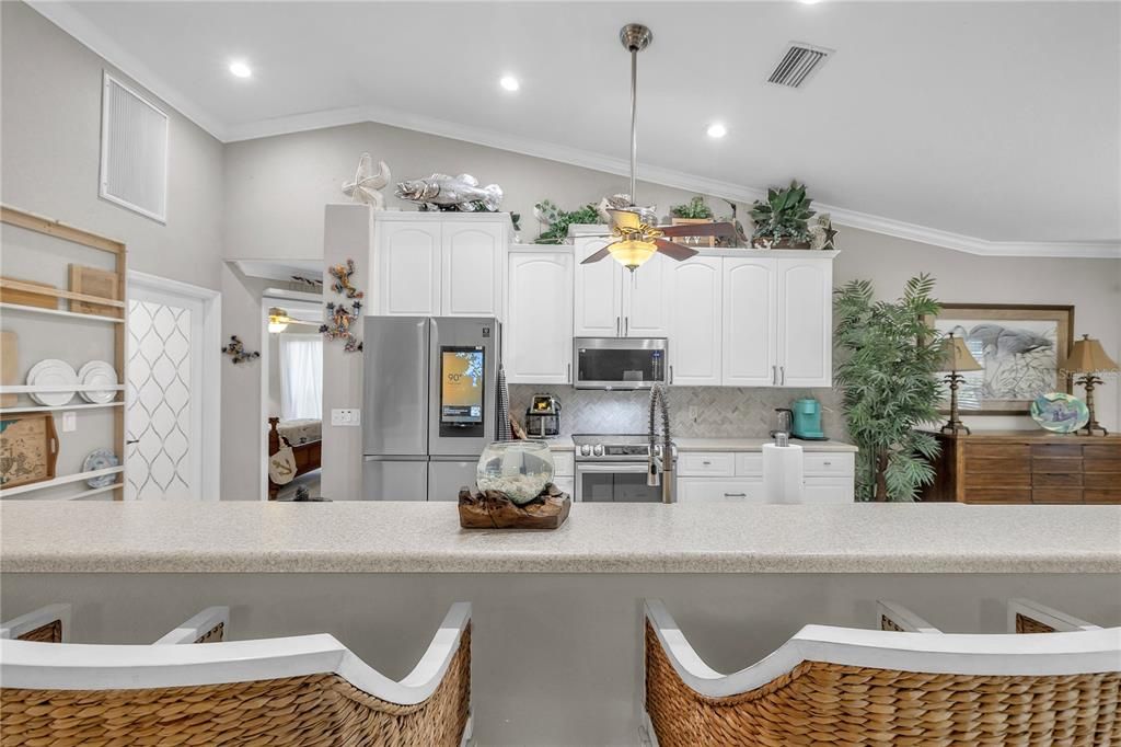 En Venta: $499,000 (4 camas, 2 baños, 2241 Pies cuadrados)