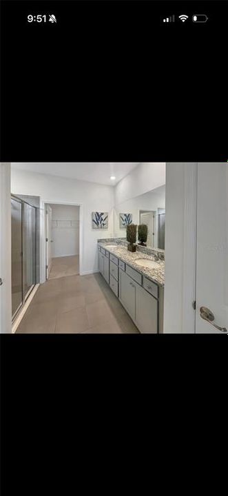En Venta: $304,999 (3 camas, 2 baños, 1810 Pies cuadrados)