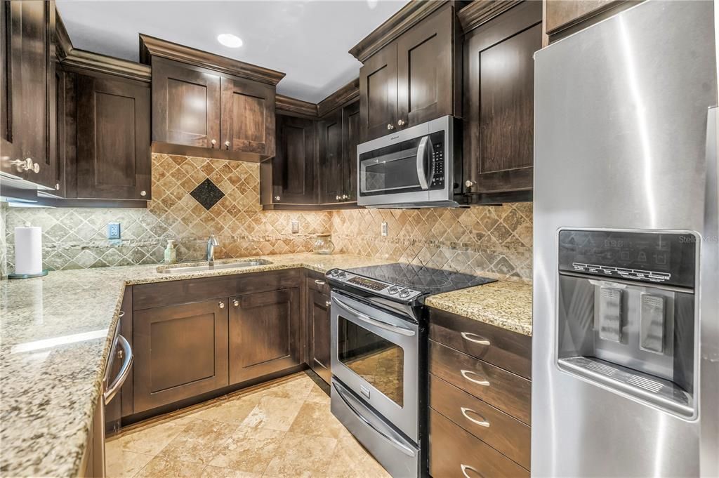 En Venta: $229,000 (3 camas, 2 baños, 1396 Pies cuadrados)