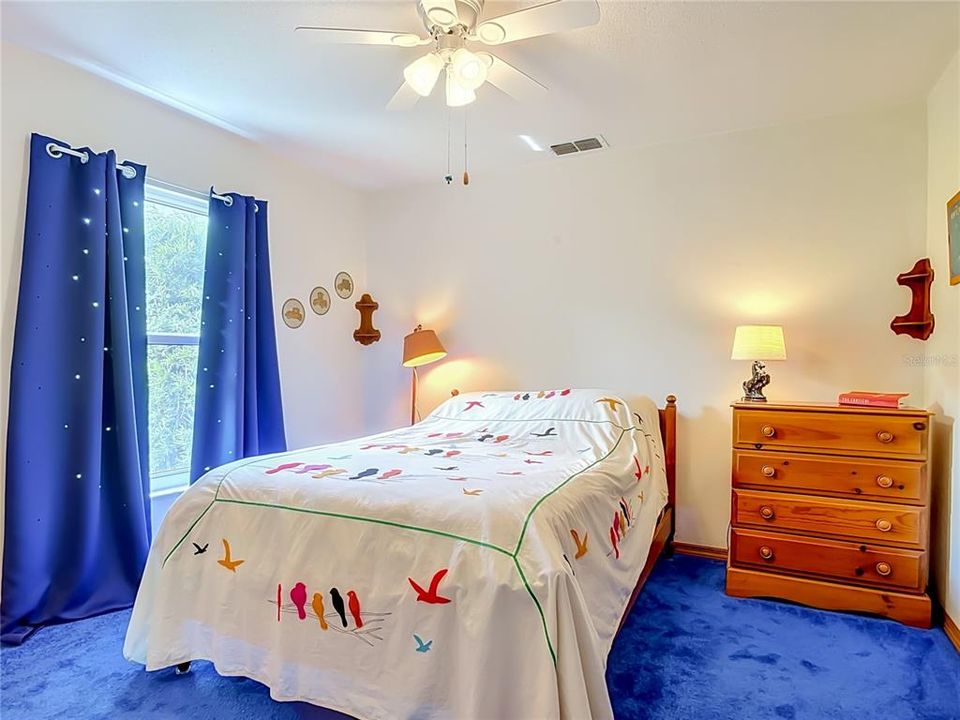For Sale: $206,500 (2 beds, 2 baths, 918 Square Feet)