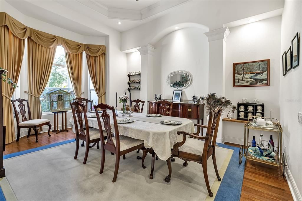 For Sale: $2,175,000 (4 beds, 3 baths, 4117 Square Feet)