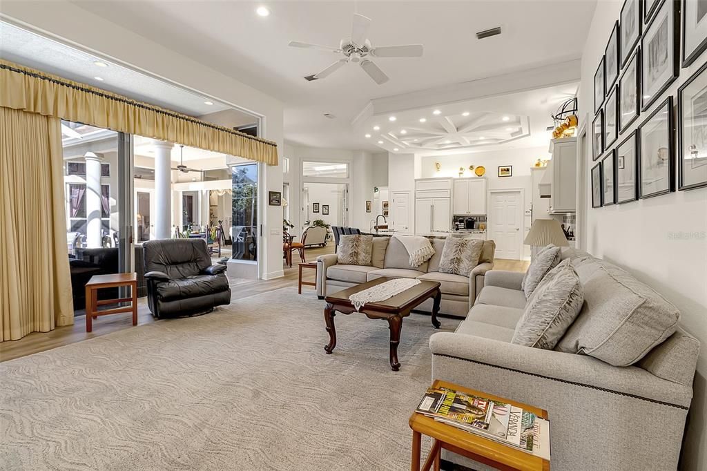 For Sale: $2,175,000 (4 beds, 3 baths, 4117 Square Feet)
