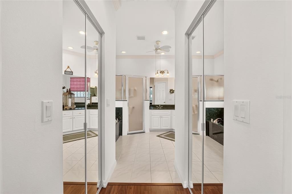For Sale: $279,900 (2 beds, 2 baths, 1857 Square Feet)