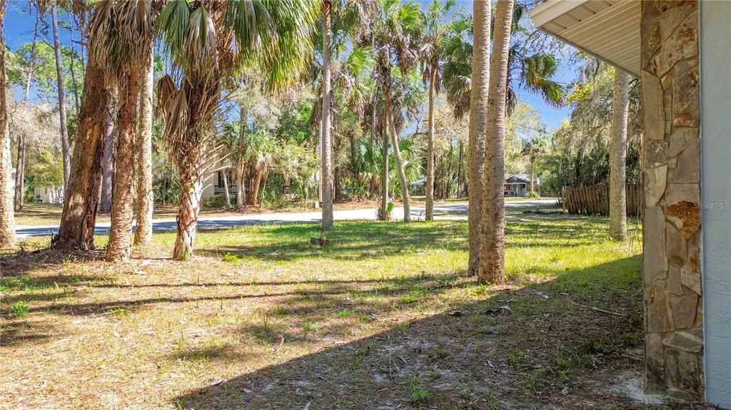 For Sale: $194,900 (4 beds, 3 baths, 1456 Square Feet)
