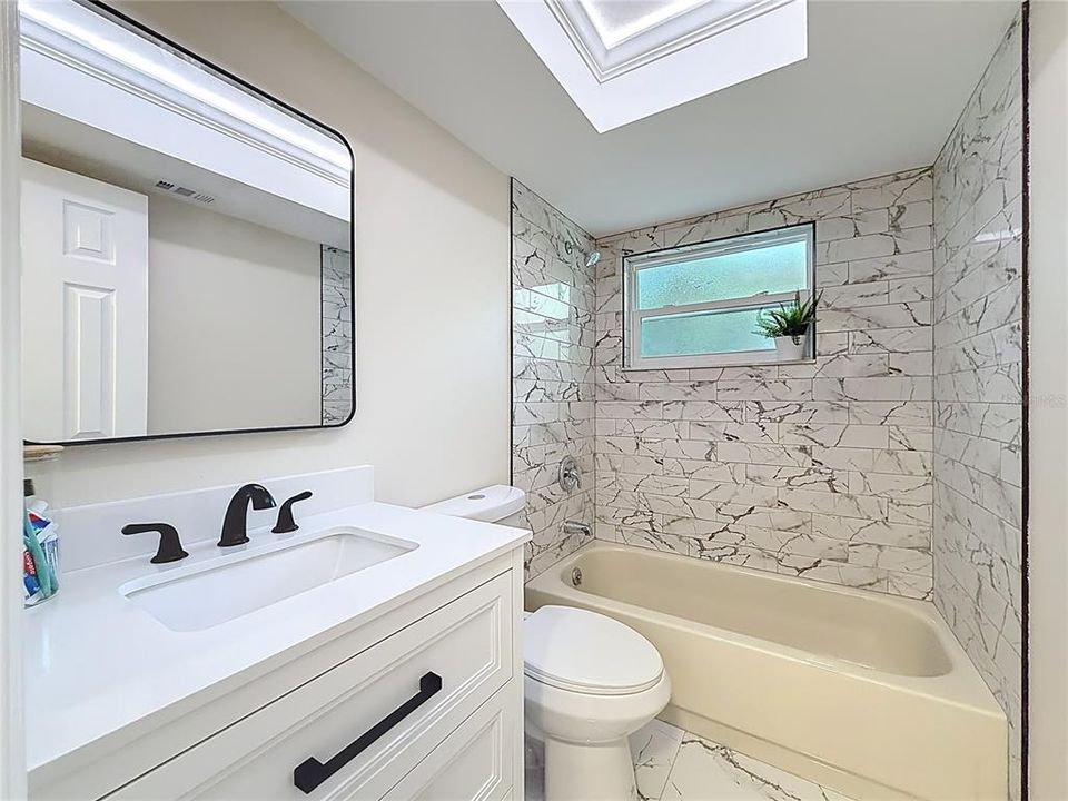 For Sale: $194,900 (4 beds, 3 baths, 1456 Square Feet)