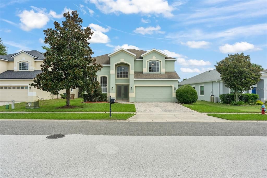 For Sale: $439,900 (4 beds, 3 baths, 2778 Square Feet)