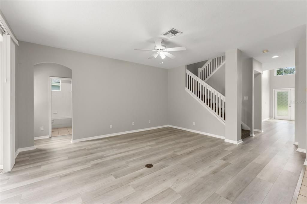 For Sale: $439,900 (4 beds, 3 baths, 2778 Square Feet)