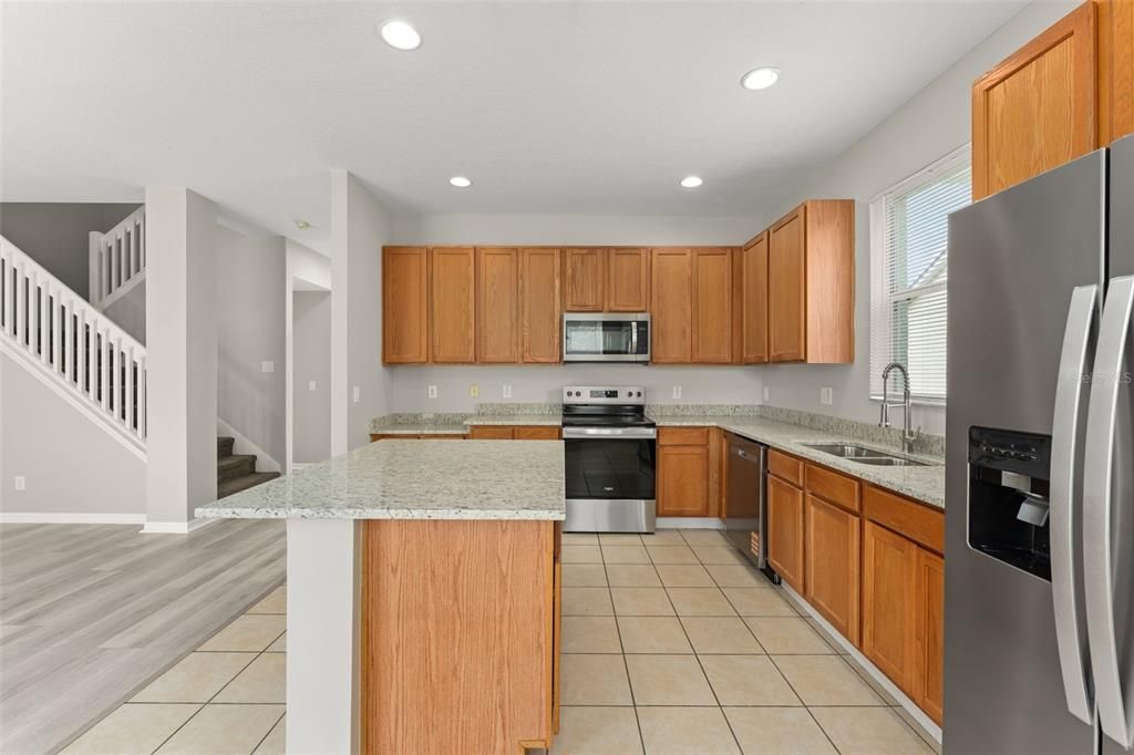 For Sale: $439,900 (4 beds, 3 baths, 2778 Square Feet)