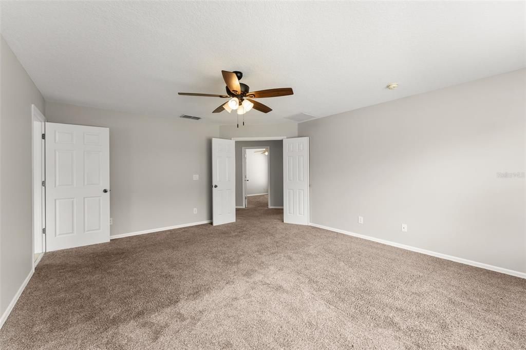 For Sale: $439,900 (4 beds, 3 baths, 2778 Square Feet)