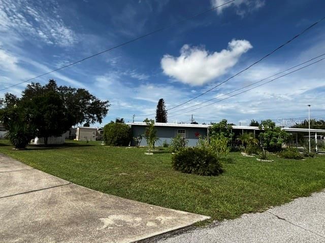 For Sale: $200,000 (2 beds, 2 baths, 1613 Square Feet)