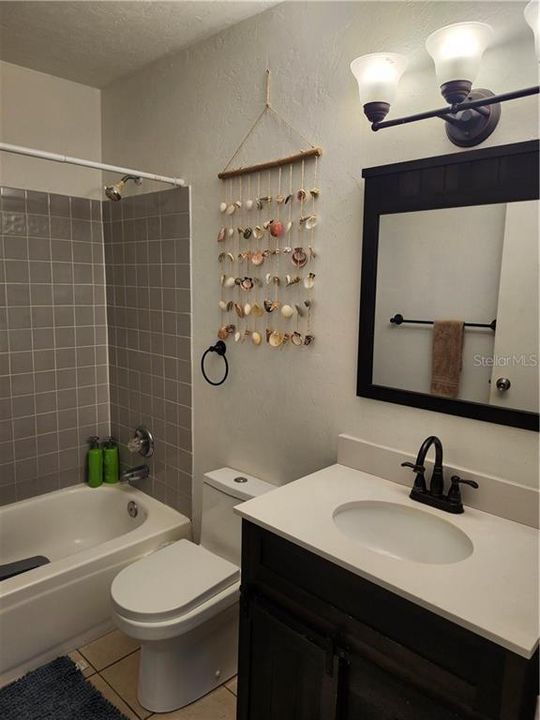 En Venta: $185,000 (3 camas, 2 baños, 960 Pies cuadrados)